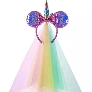 Disney - Unicorn Minnie Ears with Rainbow Veil, Brand New with Tags, Never Used